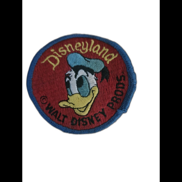 Vintage Disneyland Donald Duck Patch 3” Round - Picture 1 of 3
